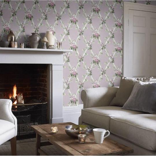 lila rozsamintas tapeta romantikus vintage otthon lakas videkihaz etterem cukraszda zold dekor nappali haloszoba.jpg